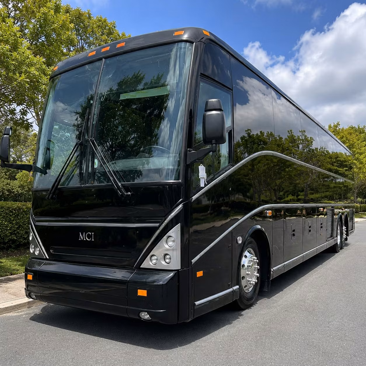 airport shuttle transportation to lax and beyond for compton business travelers