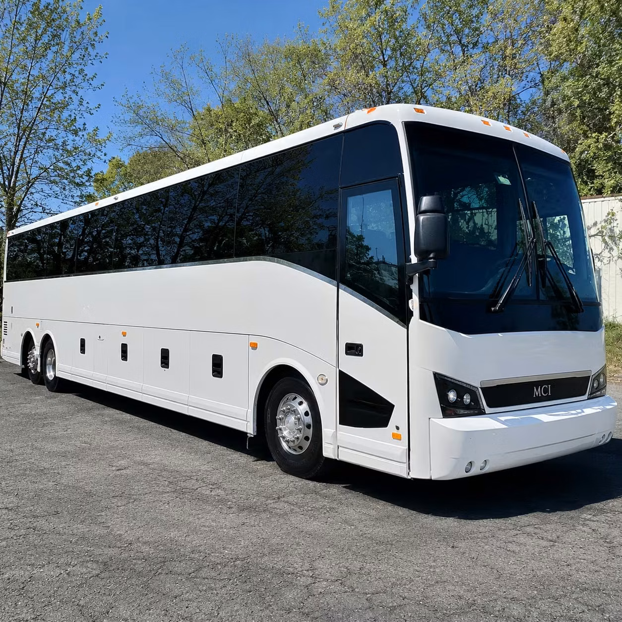 concert bus rentals to kia forum and crypto com arena from compton