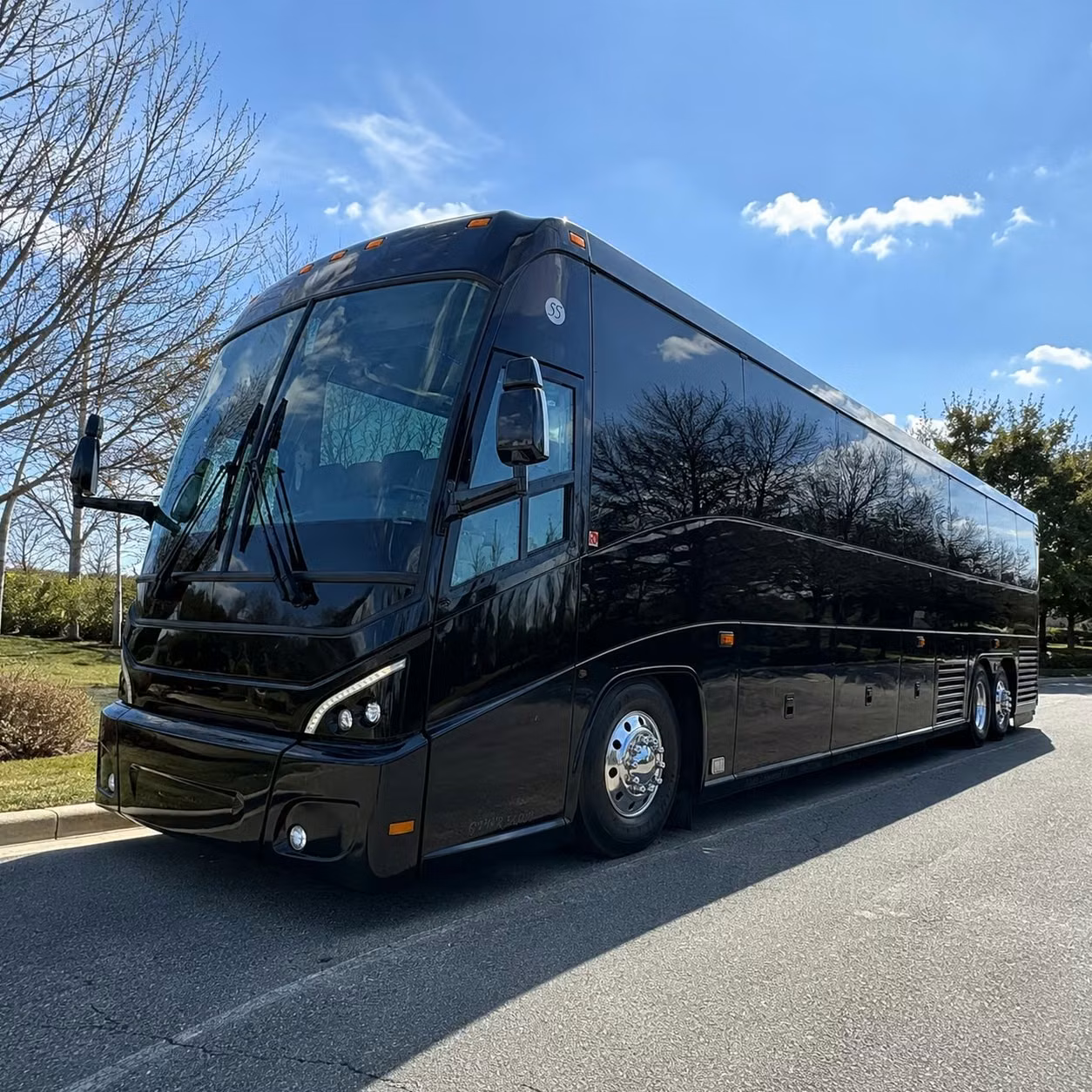 lax airport shuttle services for compton corporate teams