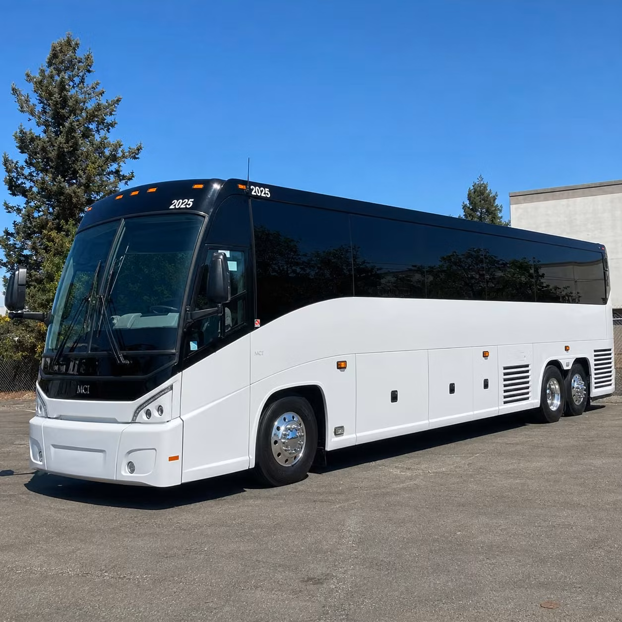 sunday service shuttle buses for compton congregations